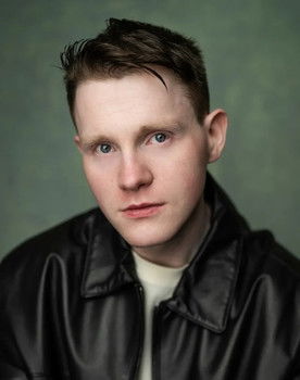 Mario McEntee as John