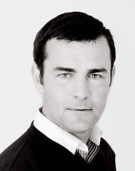 Graham Saxon as Drunk #1