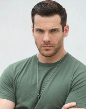 Aric Hendrix as Ben Smith