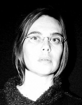 Olga Grumberg as Assistant Doctor