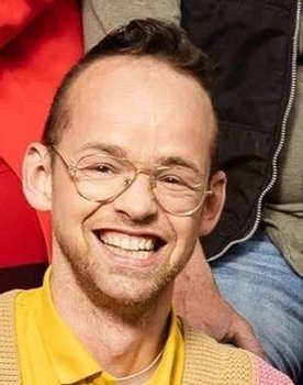 Dirk-Geert Korlaar as 
