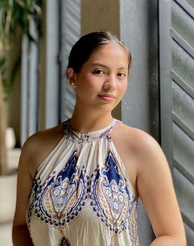 Mariel Barbaso as Client