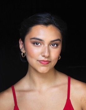 Cadence Barreda as Valerie
