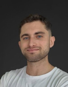 David Rodríguez Suárez as Novato