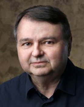 Gados Béla