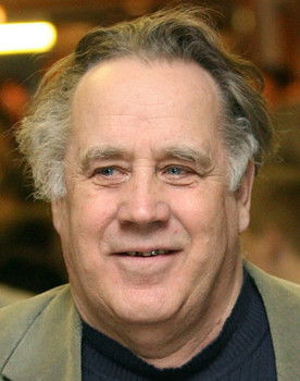 Vladislav Krapivin as 