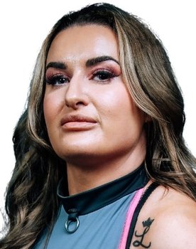 Samantha Hunter as Emersyn Jayne