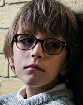 Emil Tholstrup as Young Jack