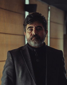 Peshraw Hussein as The Blindman