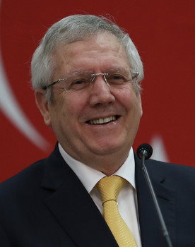 Aziz Yıldırım