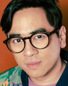 Michael Hing as Freezo