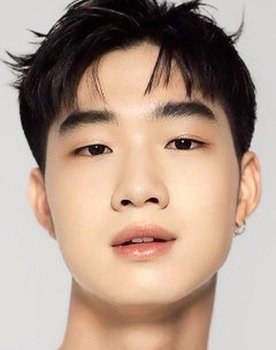 Phurinat Panprommin as Keng