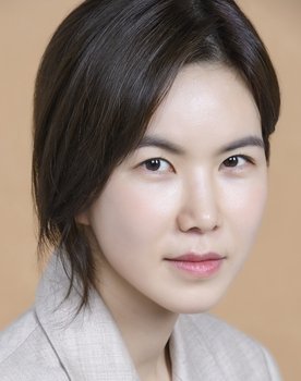 Gong Min-jeung as Director