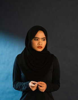 Devi Iskandar as Renata