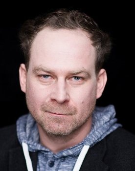 Marcin Perchuć as Andrzej