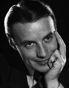 Johannes Heesters as Curt van Doeren