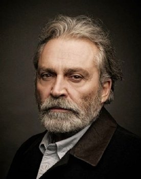 Haluk Bilginer Photo