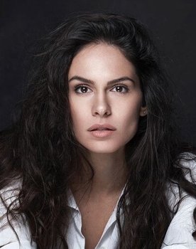 Dayana Handjieva as Катерина