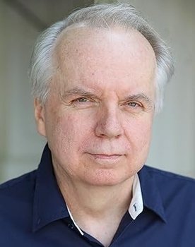 Eric Pfeifer as Henry Ridings