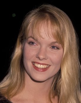Lara Piper