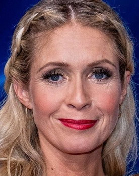 Nessie Mehrnaz Beik as Maria