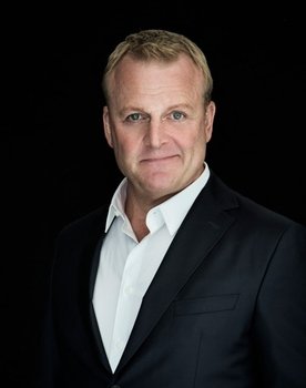 Jan Gintberg as 
