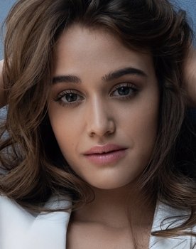 Rocío Luz as Leto's Wife