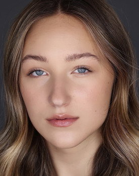 Ava Michelle as Jodi Kreyman