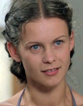 Petra Blossey as Dinah Wolkow