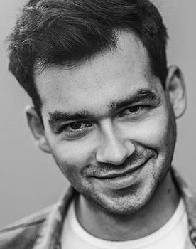 Michał Piprowski as Franek