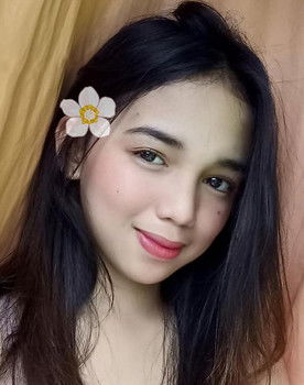 Larah Claire Sabroso