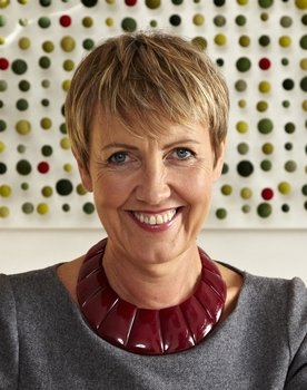Aggie MacKenzie