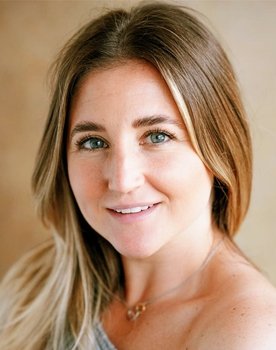 Jazmine Franks as Kirsty