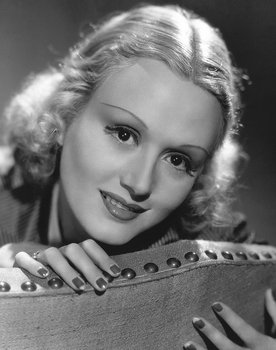 Grete Natzler as Daisy