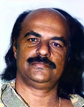Gopi as Tea Shop Owner