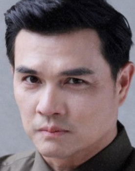 Penpetch Benyakul as 