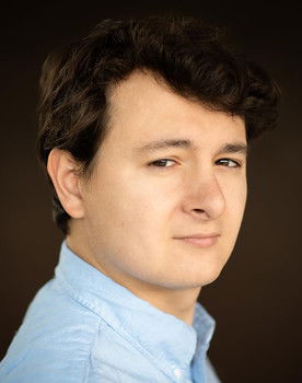 Mike Doaga as Warren