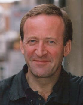 Bob Peck as Thomas Paine