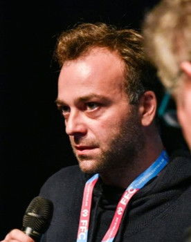 Giga Liklikadze as Pimp