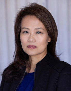 Linda Wu as August's Mom