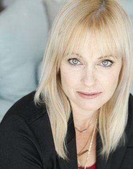 Ann Devaney as Sherry Tarnley