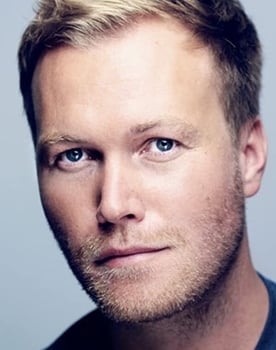 Christian Rubeck as Erlend Moe Riise