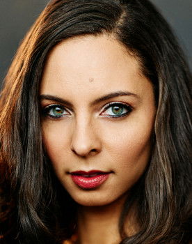 Joy Sarah Brewer as Jennifer