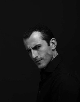 Harutyun Hovhannisyan as Iago