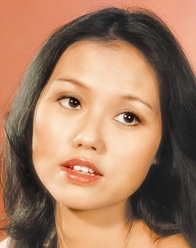 Lisa Yuen as Po