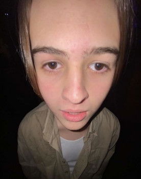 Hayes Bounds as Lenny Violeur