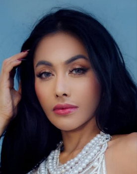 Denada as Bu Salman