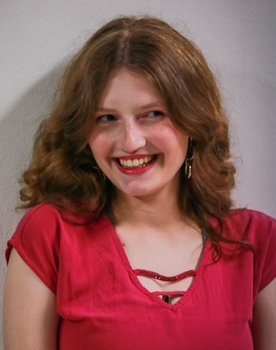 Luana Fadani as Rafa