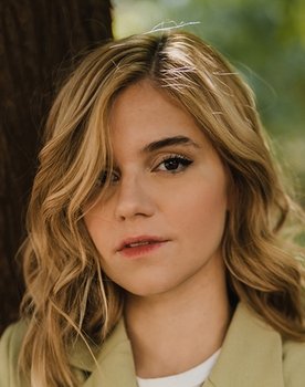 Natasa Exintaveloni as 