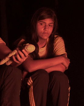 Livia Maria as Mulher do Acampamento